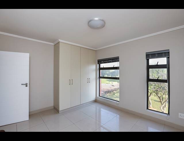 2 BEDROOM APARTMENT FOR SALE IN UMHLANGA CENTRAL